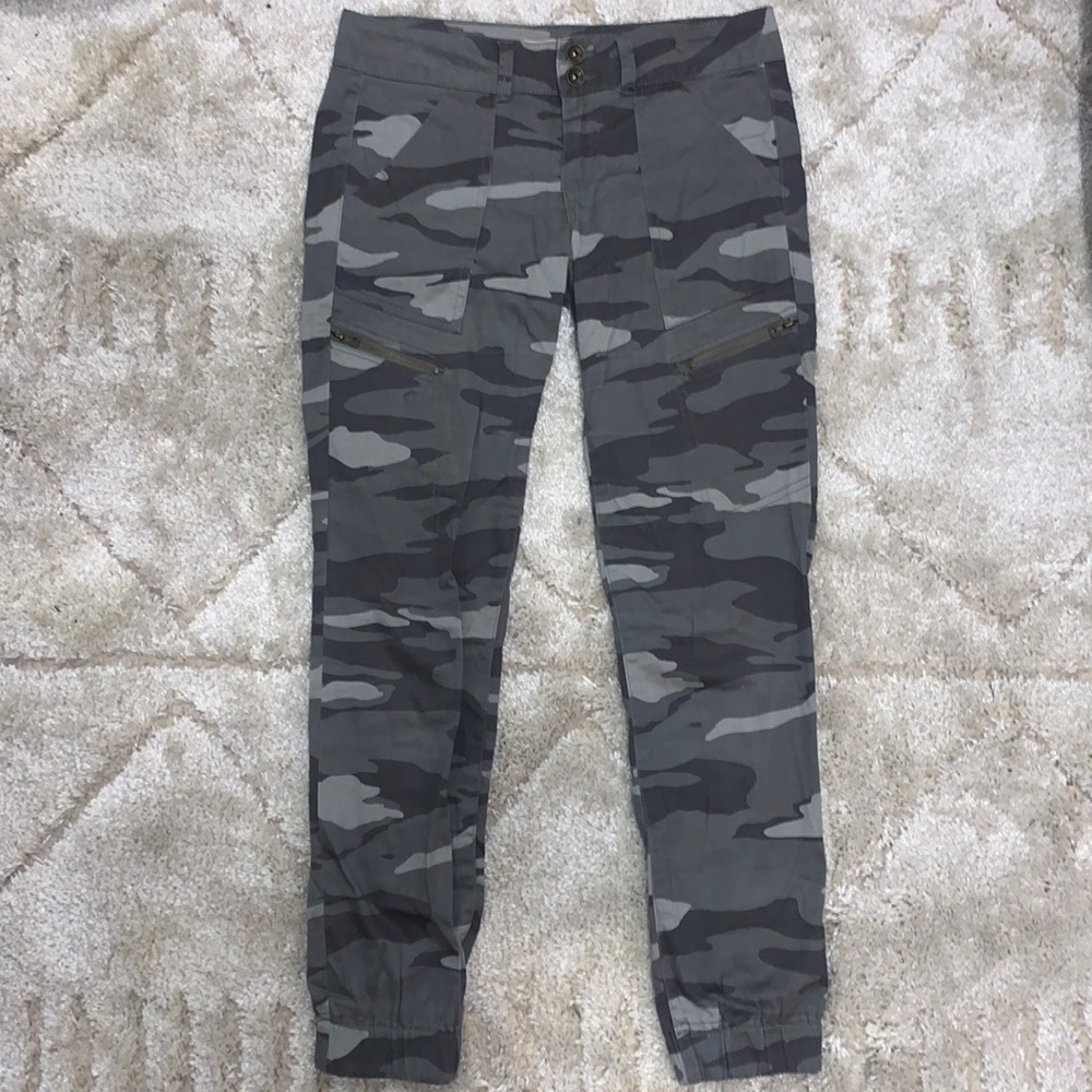 Junior/Ladies Jolt Camo Pants